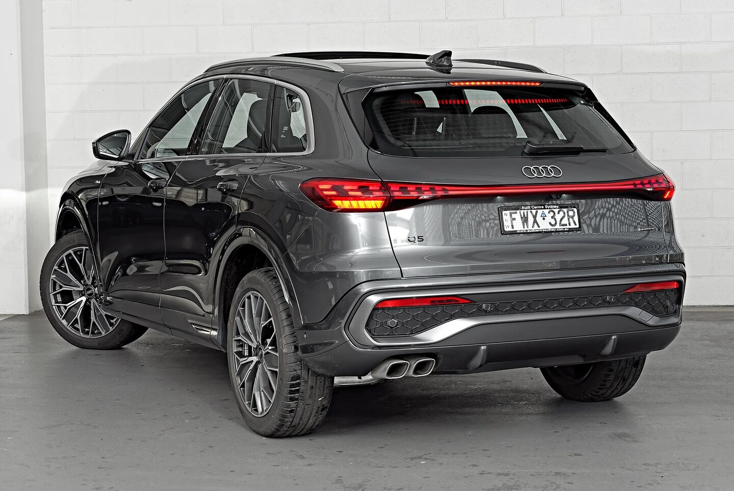 Image about Audi Q5 SUV TDI quattro 150 kW sport
