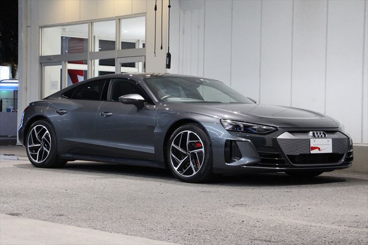 Image about Audi e-tron GT e-tron GT quattro 350,00 kW