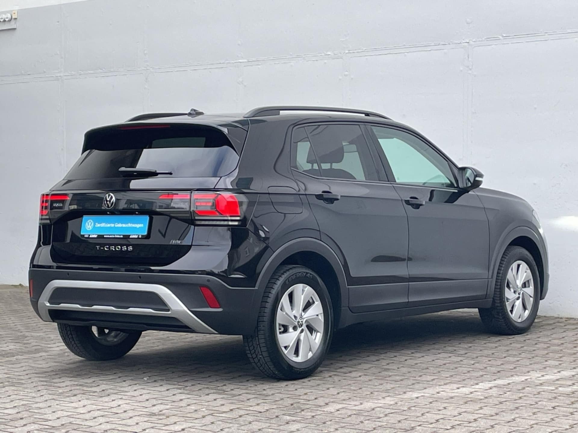 Volkswagen T-Cross Life