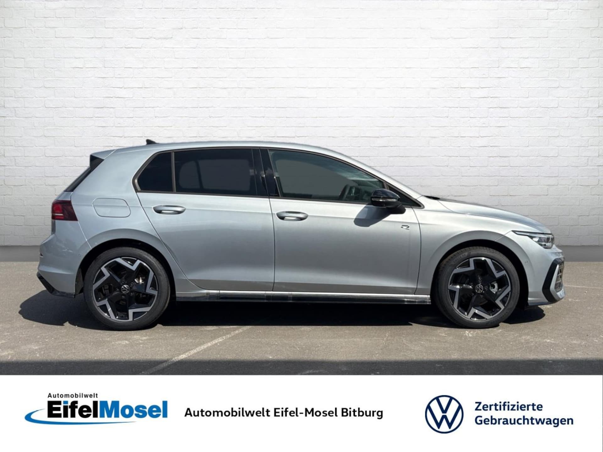 Volkswagen Golf R-Line