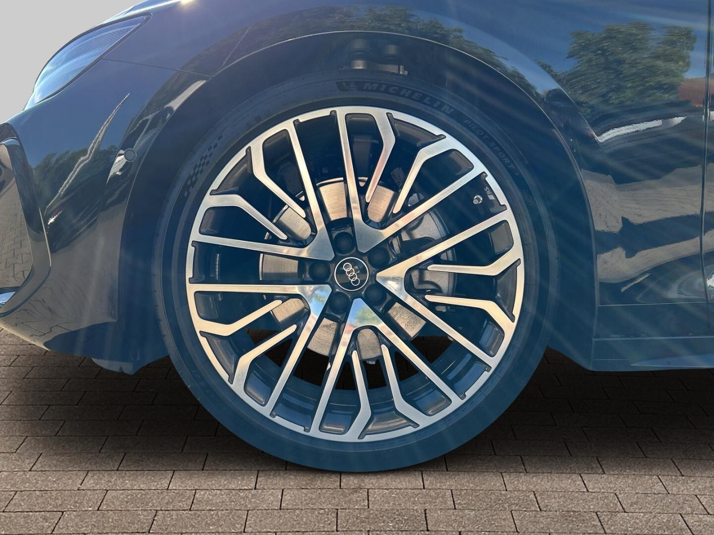 Bild über Audi A6 Avant edition one TDI 150 kW S tronic - für weitere Informationen kontaktieren Sie den Audi Partner