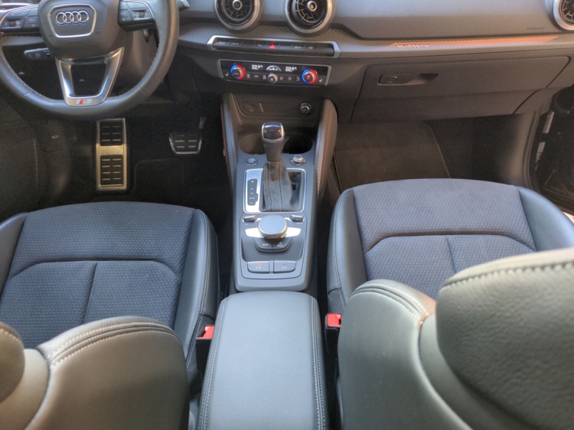 Audi Q2 S line