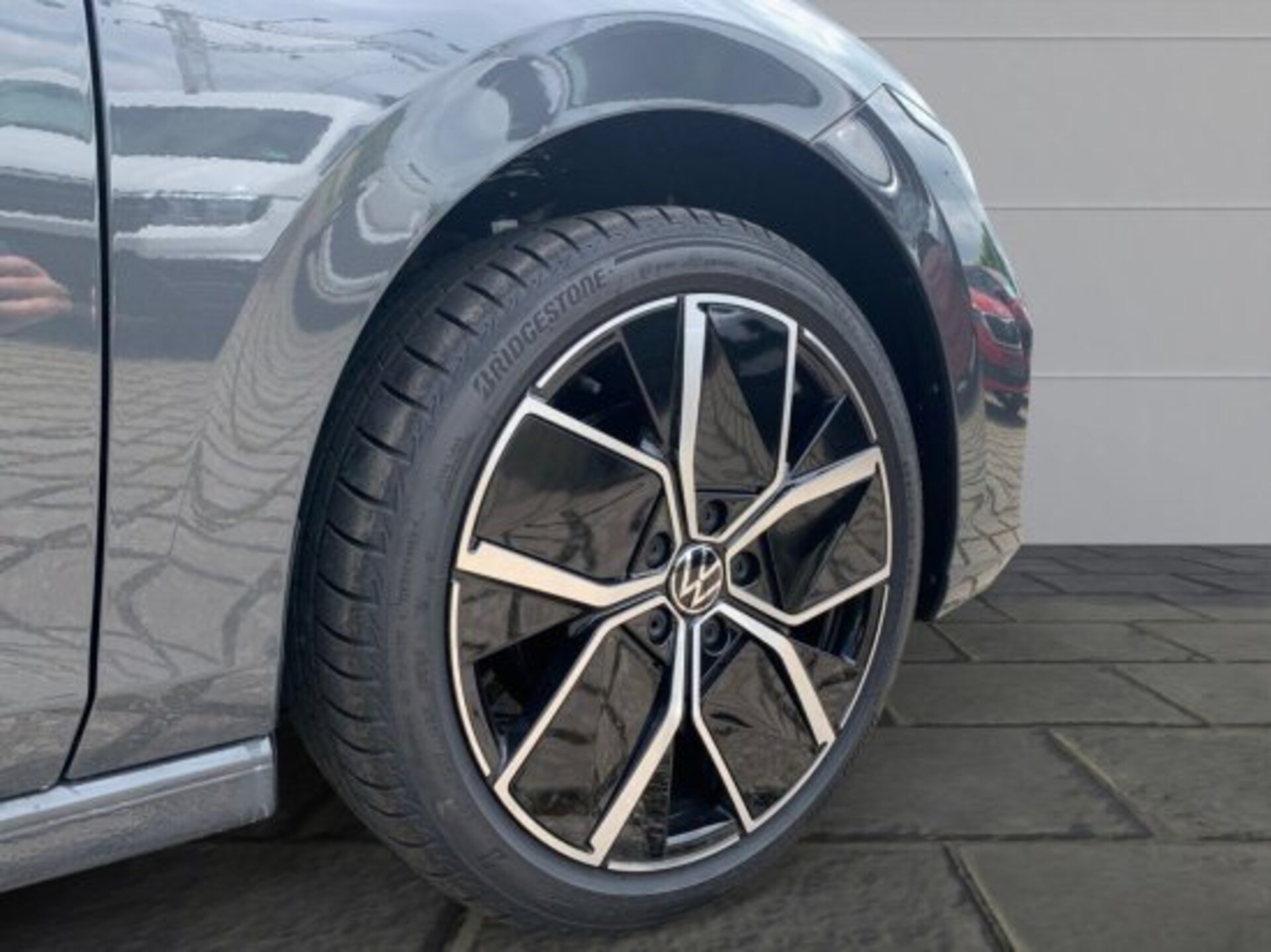 Volkswagen Golf Style