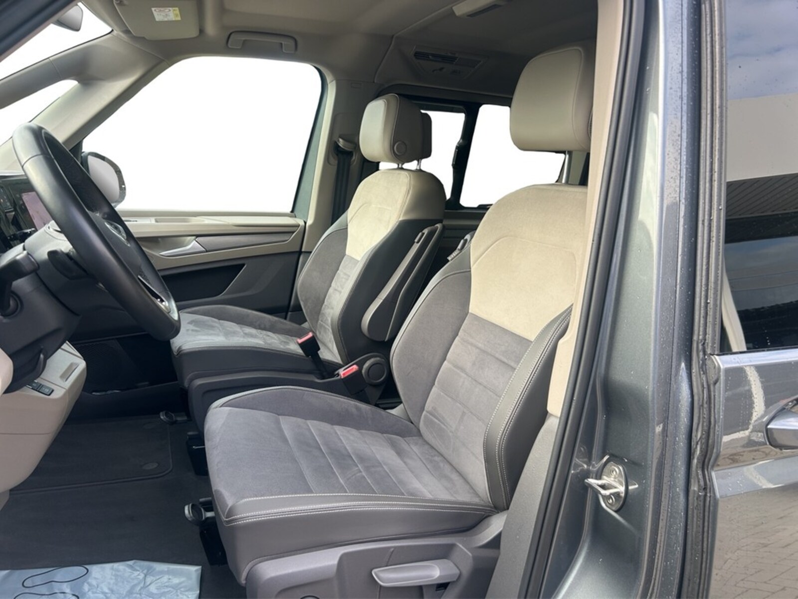 Volkswagen Multivan Langversion – Bild 12
