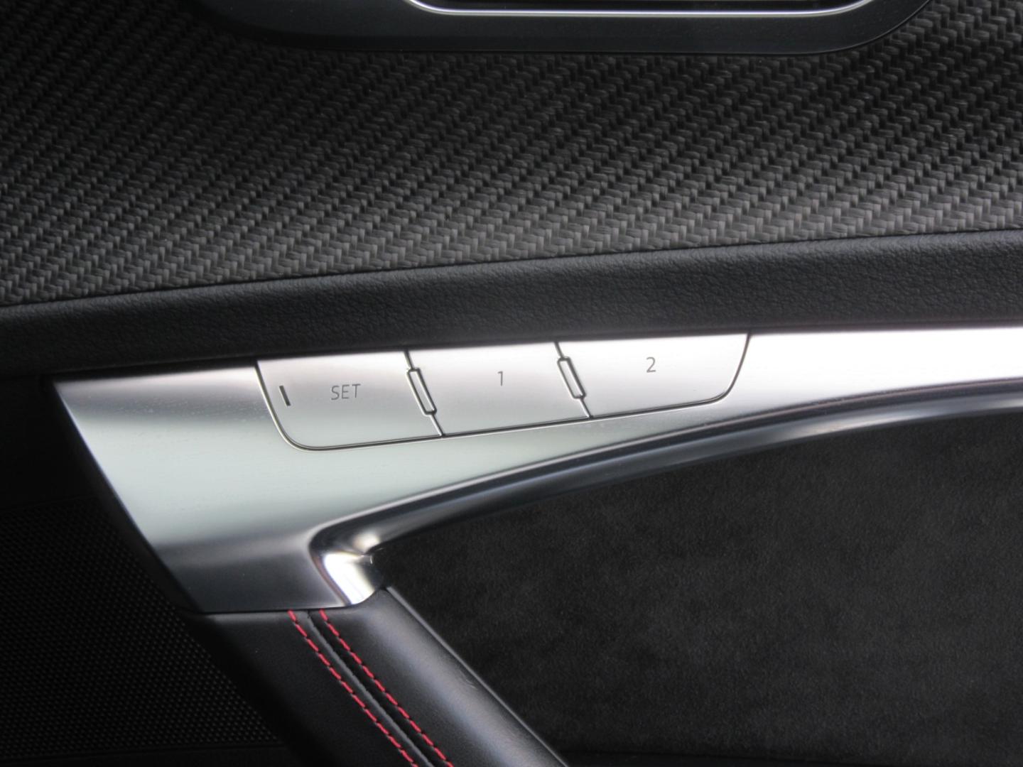 Image about Audi RS 6 Avant RS 6 Avant 441(600) kW(PS) tiptronic
