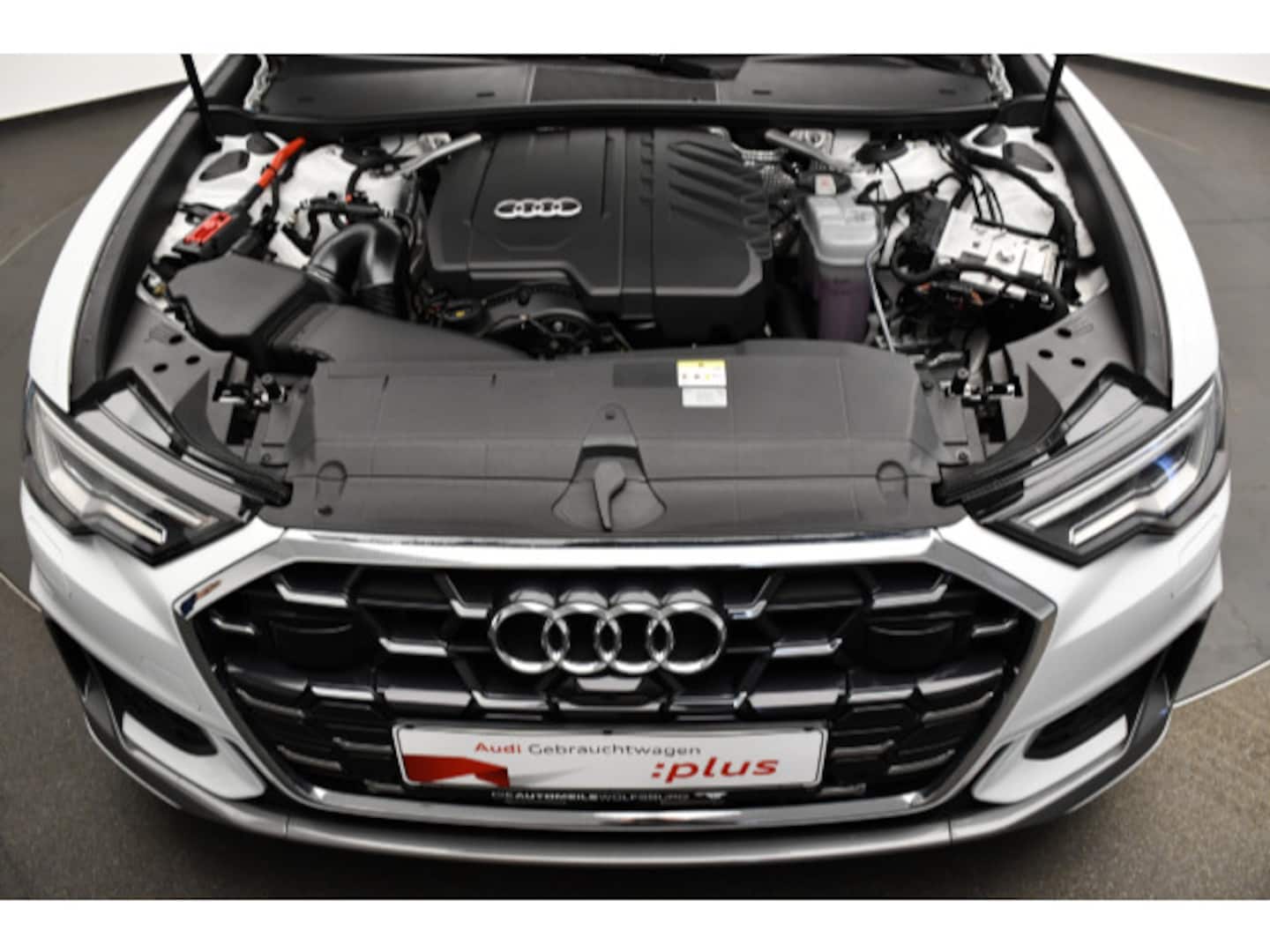 Bild über Audi A6 Avant S line 45 TFSI S tronic - für weitere Informationen kontaktieren Sie den Audi Partner