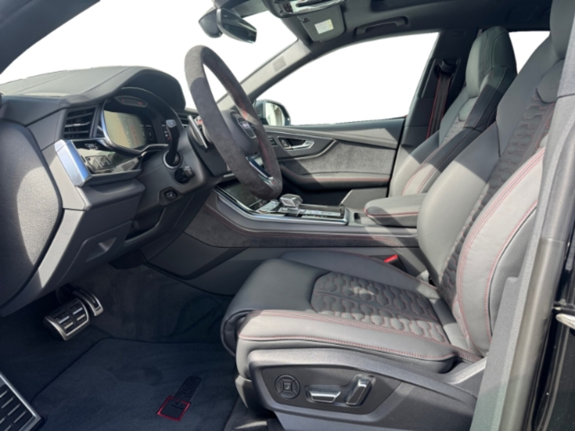 Audi RS Q8 SUV