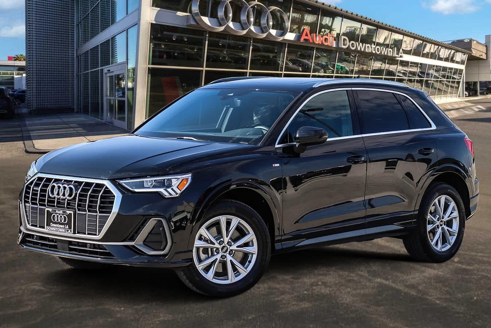 2025 Audi Q3 45 TFSI S Line Premium Plus quattro's photo
