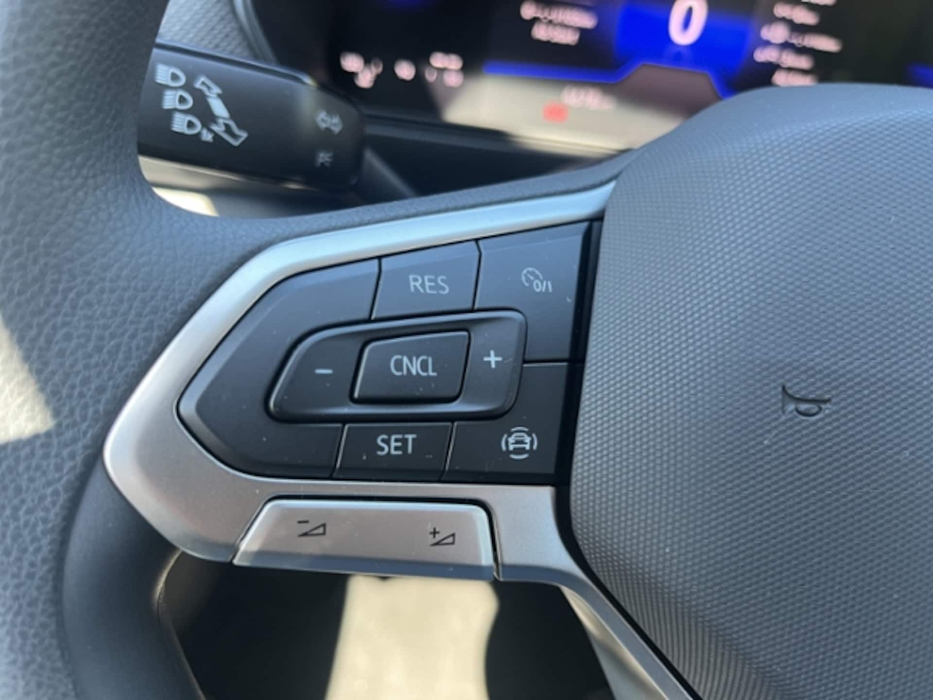 Volkswagen T-Cross Basis-Modell
