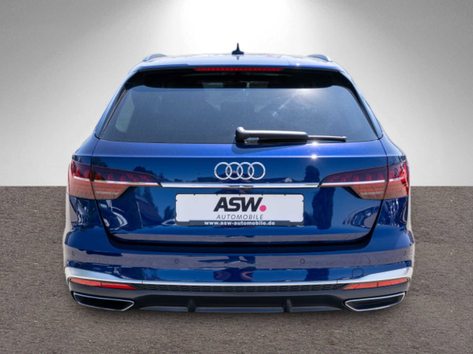 Audi A4 Avant S line