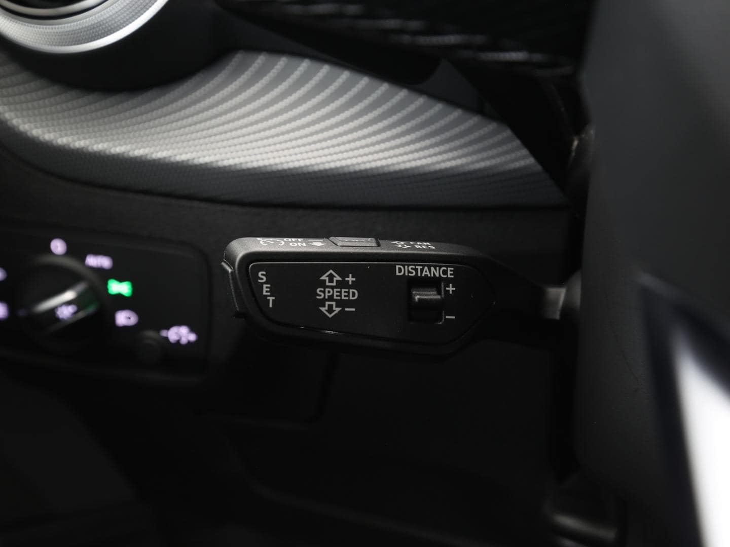 Bild über Audi Q2 advanced 35 TDI quattro S tronic - für weitere Informationen kontaktieren Sie den Audi Partner