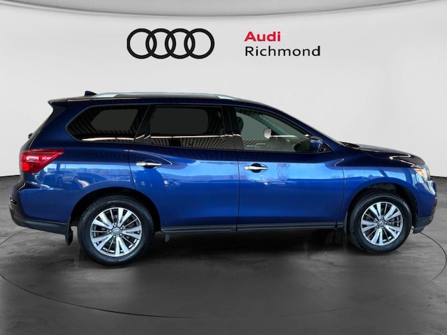 2020 Nissan Pathfinder