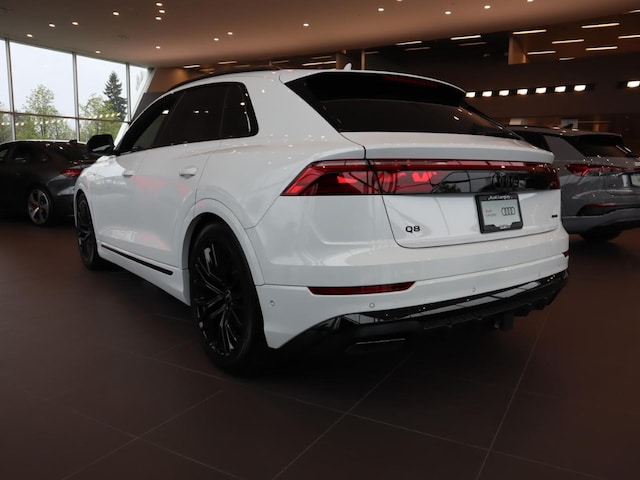 2026 Audi Q8