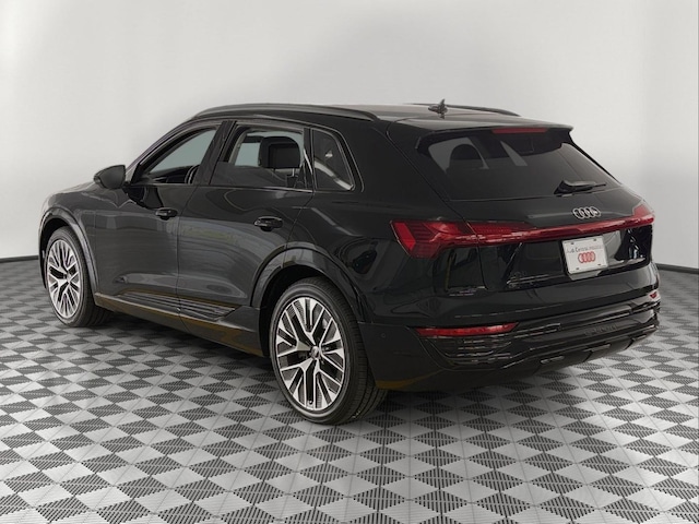 2024 Audi Q8 e-tron