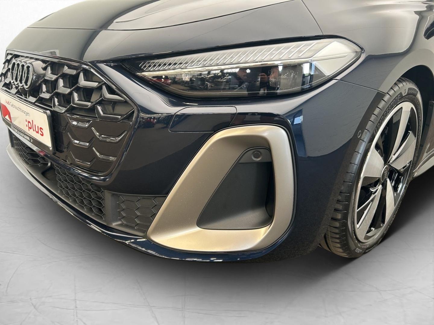 Bild über Audi A5 Avant TDI 150 kW S tronic - für weitere Informationen kontaktieren Sie den Audi Partner