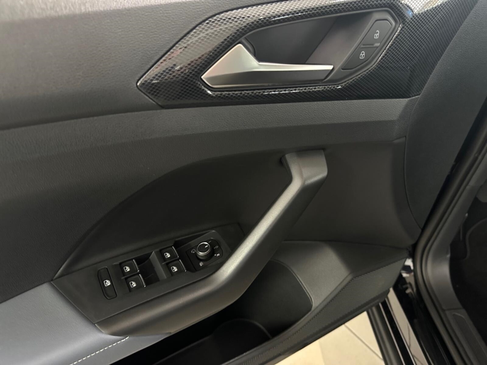 Volkswagen T-Cross – Bild 13