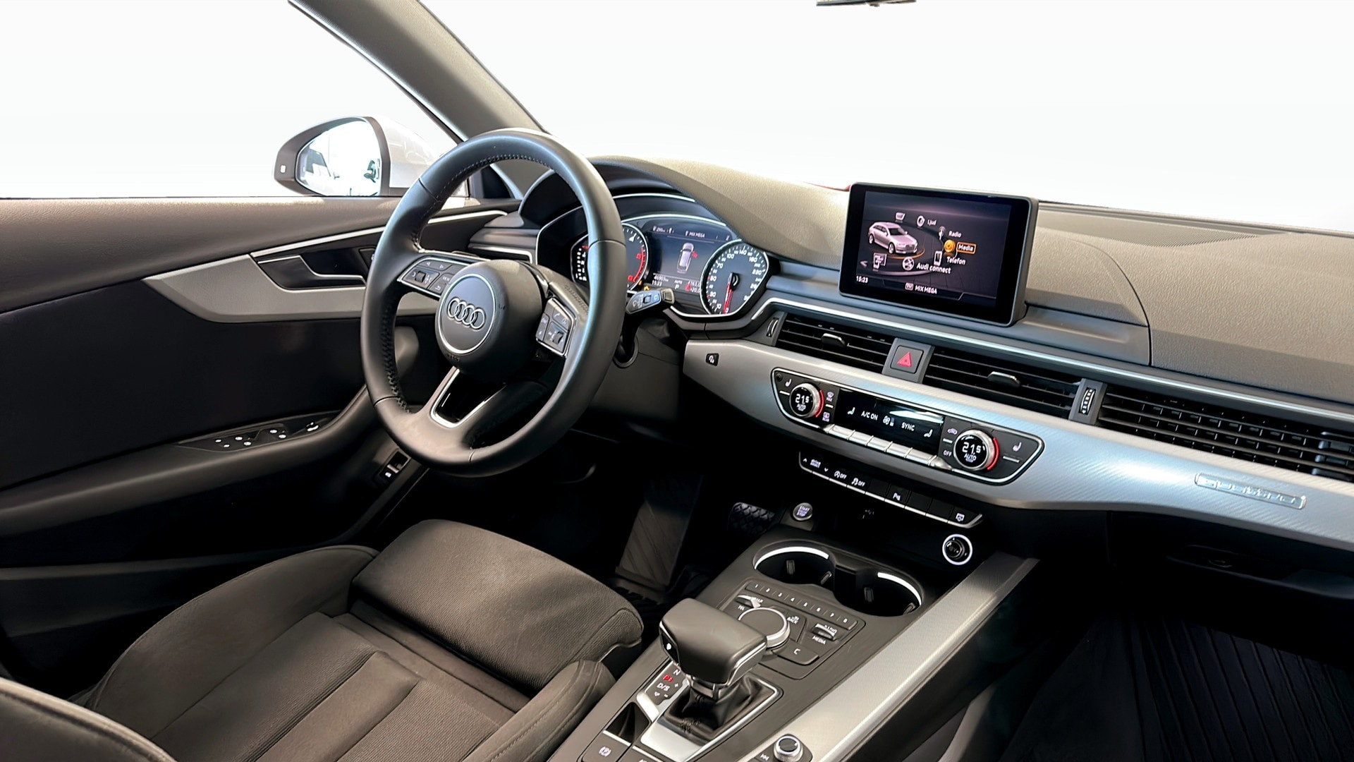 Image about Audi A4 Avant (Stängd för nybeställning) A4 Avant 40 TDI quattro Proline Sport 190 hk S tronic