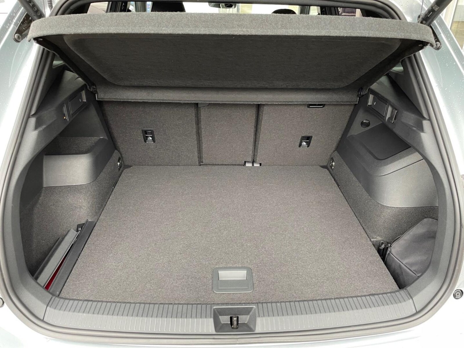 Volkswagen Tiguan – Bild 17