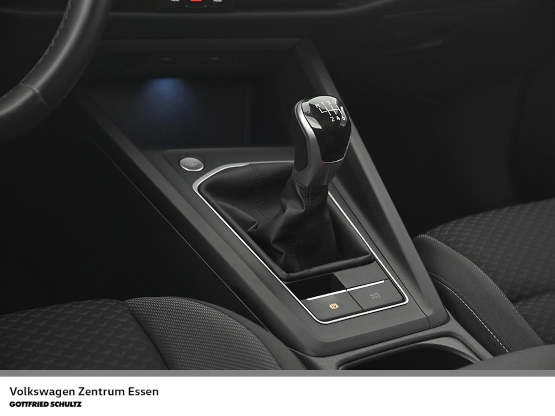Volkswagen Golf Active
