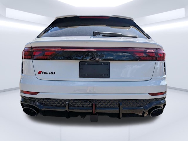 2026 Audi RS Q8 SUV performance