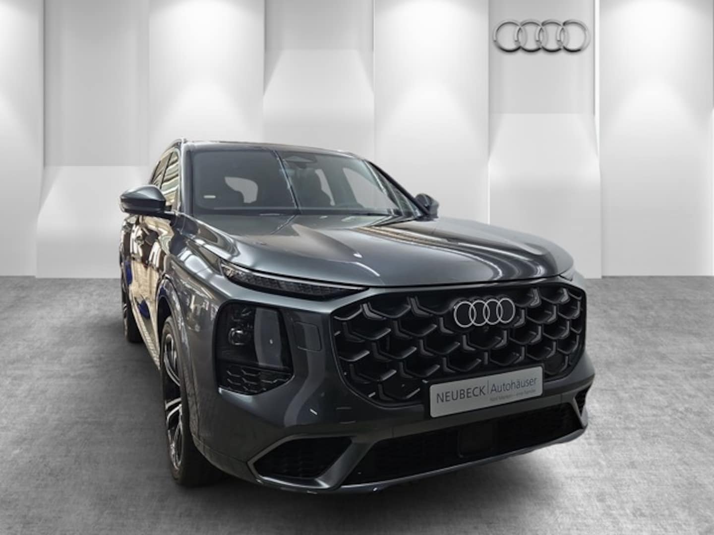 Bild über Audi Q7 SUV TDI quattro 220 kW tiptronic - für weitere Informationen kontaktieren Sie den Audi Partner