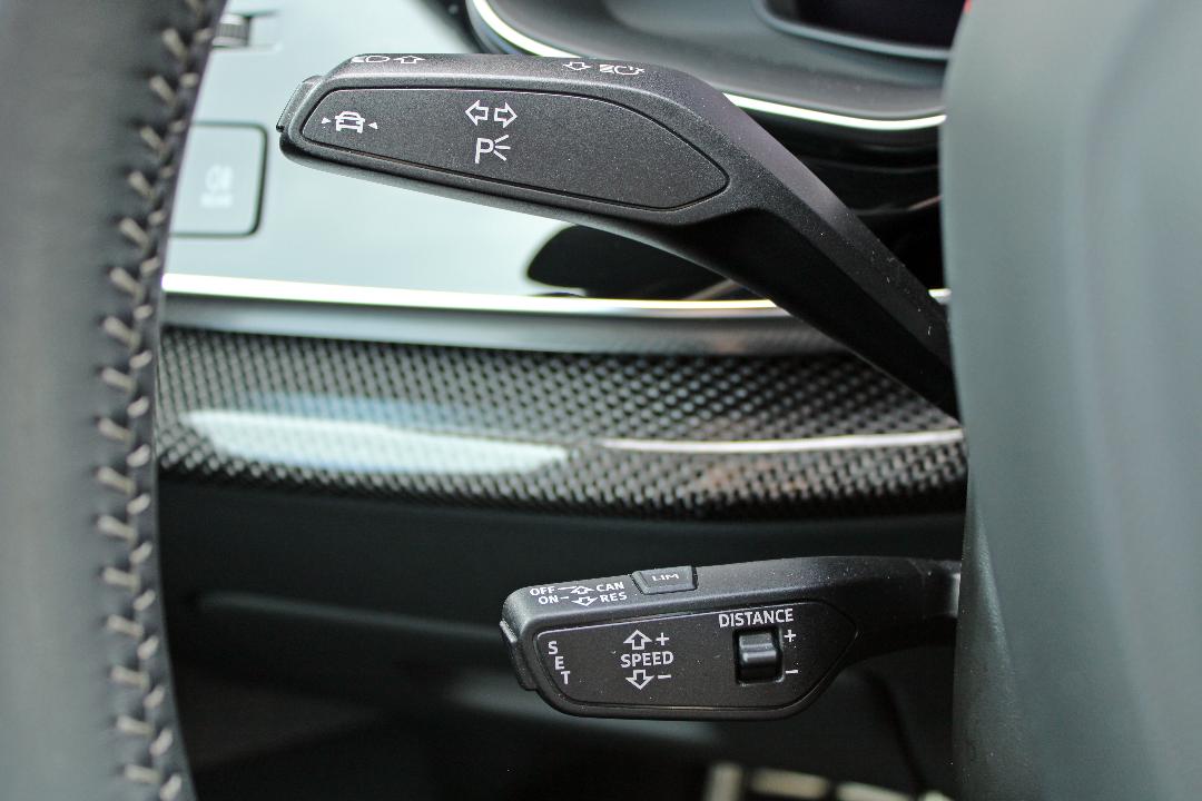 Image about Audi SQ7 TDI quattro tiptronic