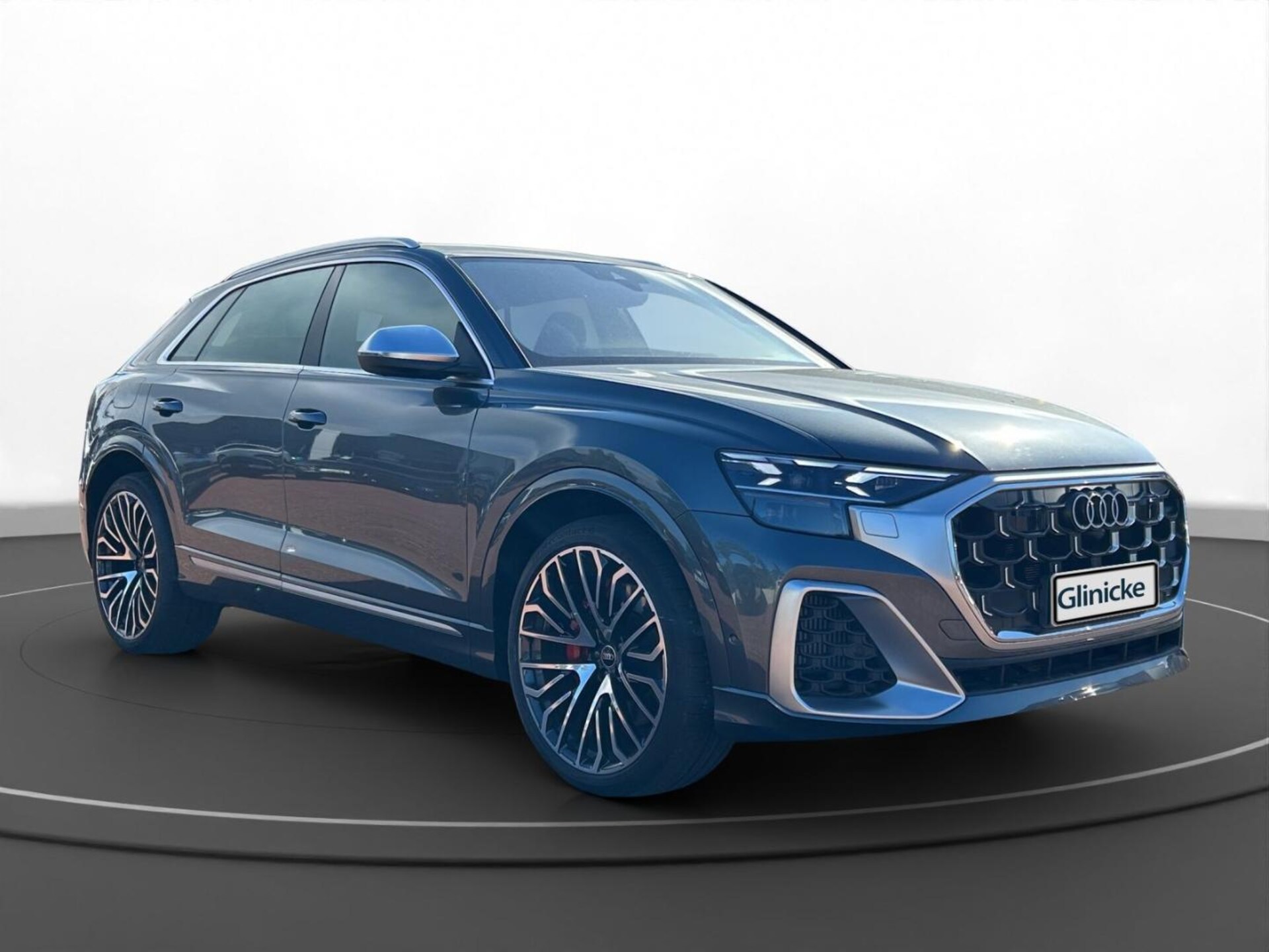 Audi SQ8 SUV