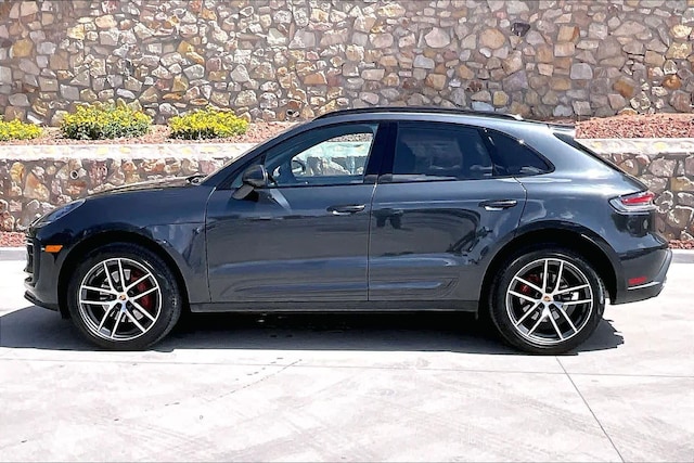 2023 Porsche Macan
