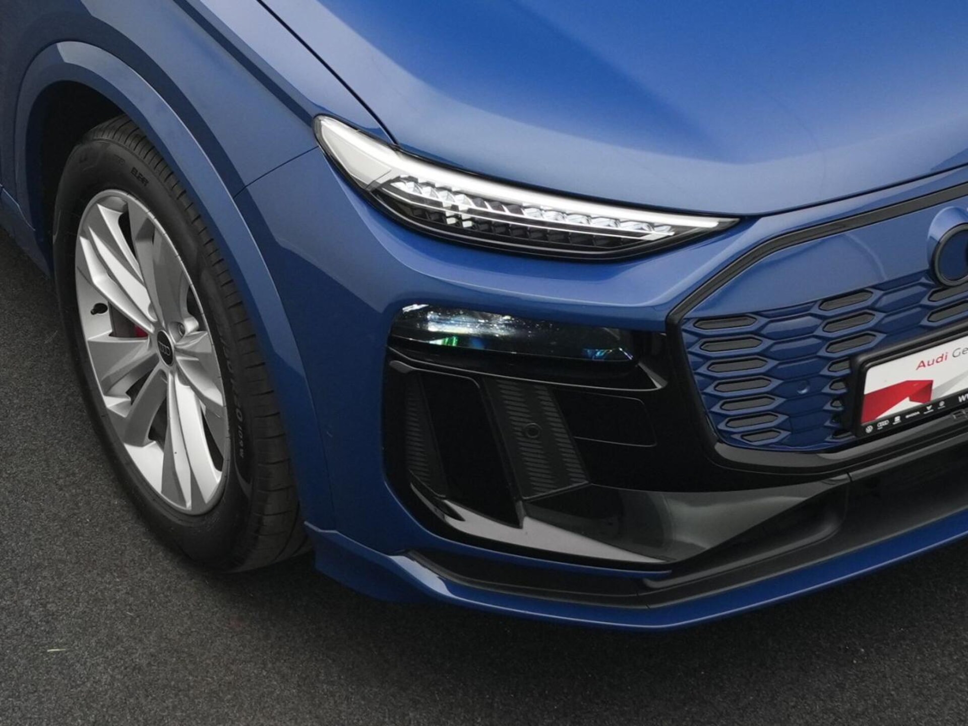 Audi Q6 SUV e-tron
