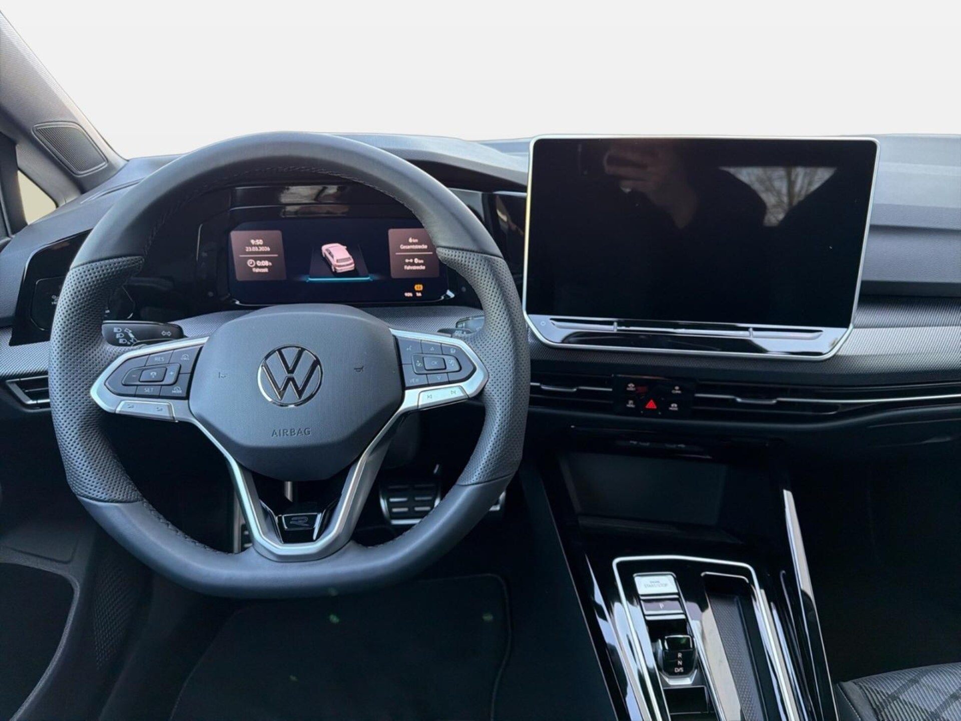 Volkswagen Golf R-Line