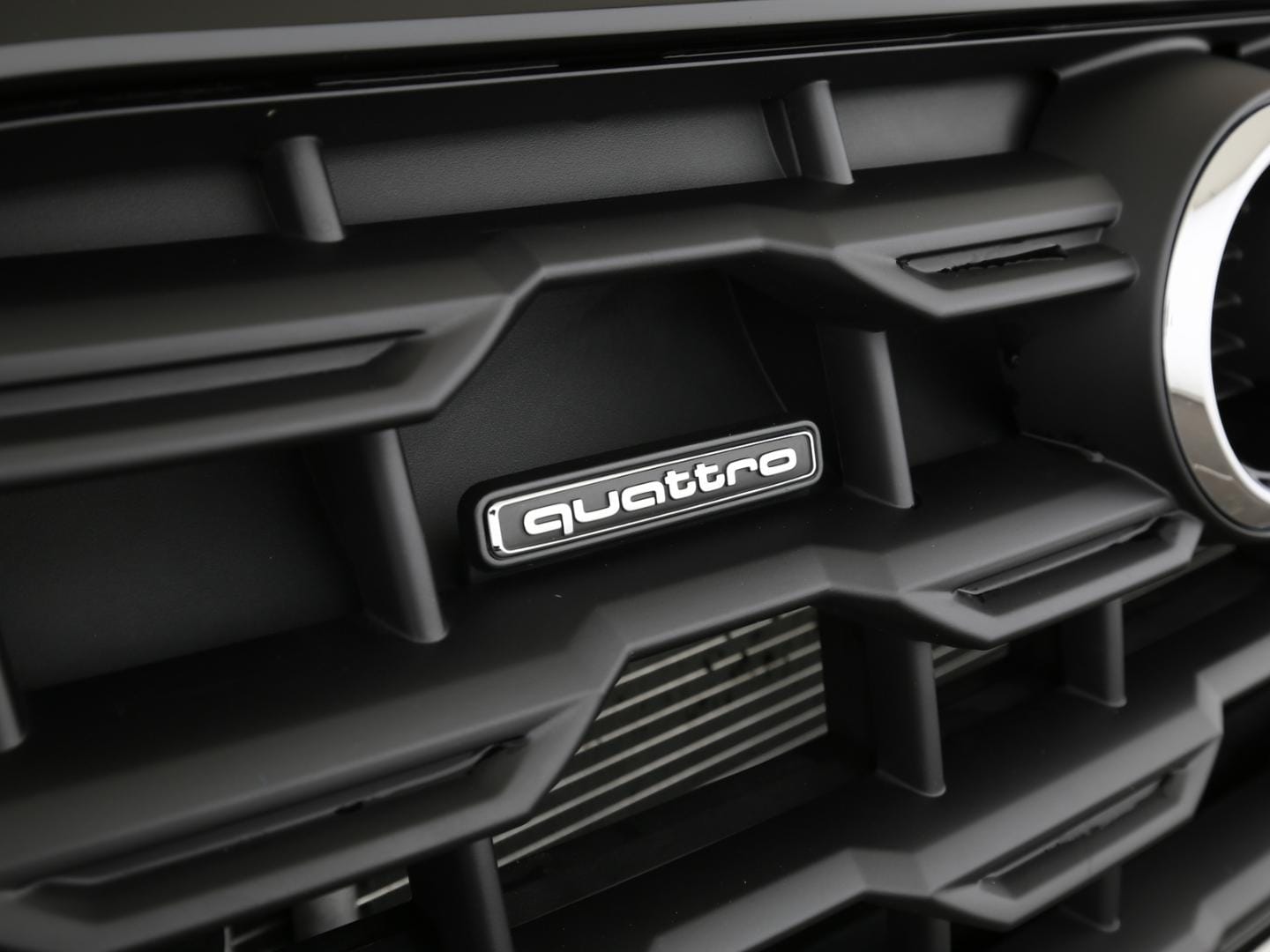 Bild über Audi Q2 advanced 35 TDI quattro S tronic - für weitere Informationen kontaktieren Sie den Audi Partner