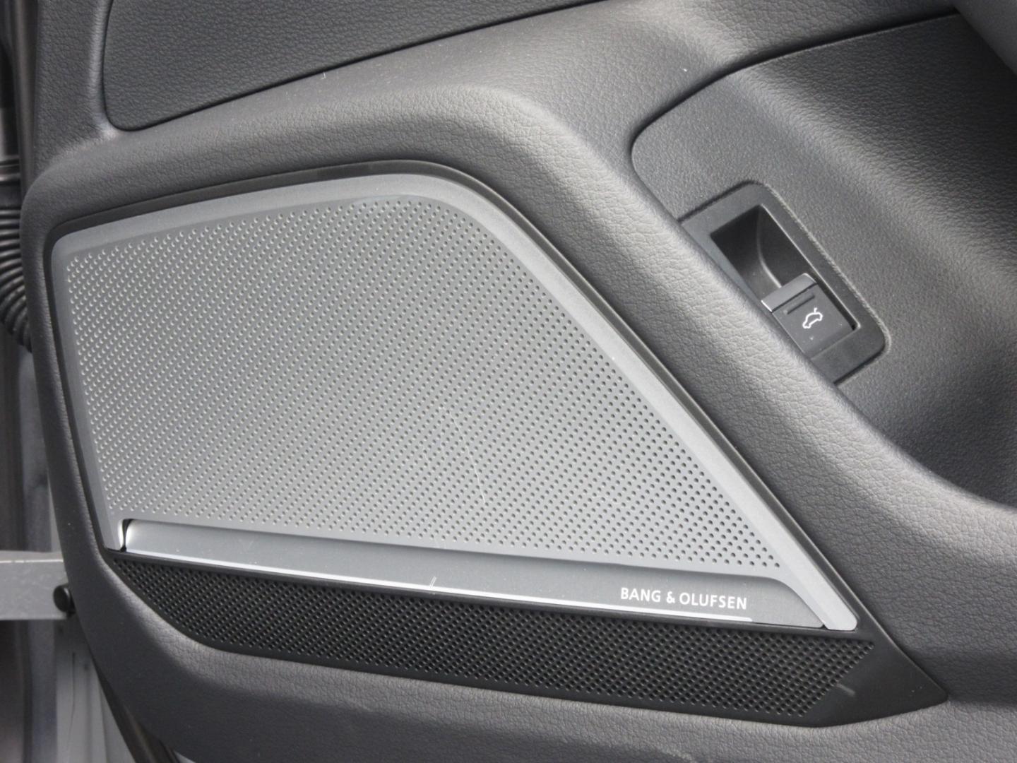 Image about Audi RS 6 Avant RS 6 Avant 441(600) kW(PS) tiptronic