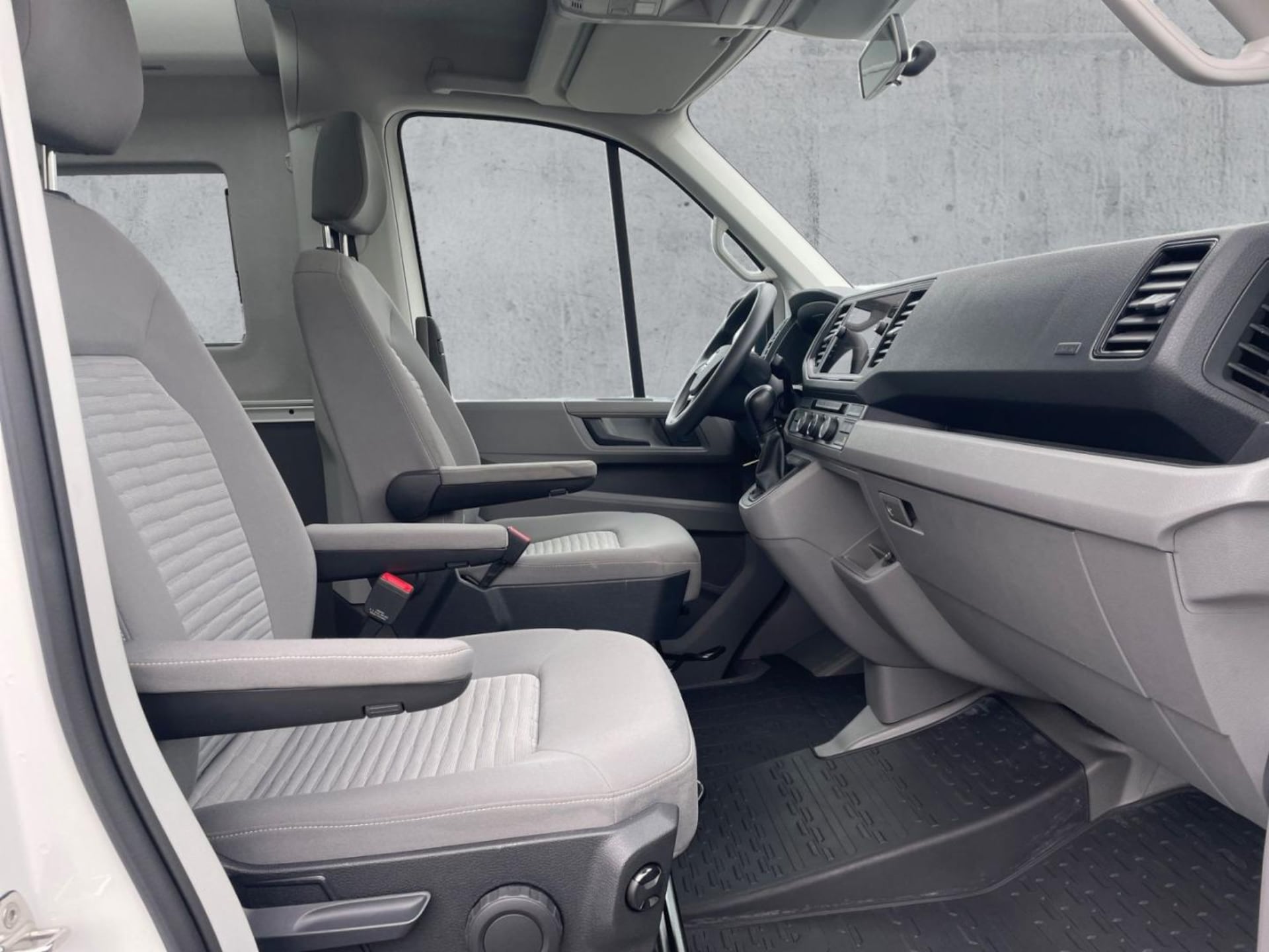 Volkswagen Grand California 600