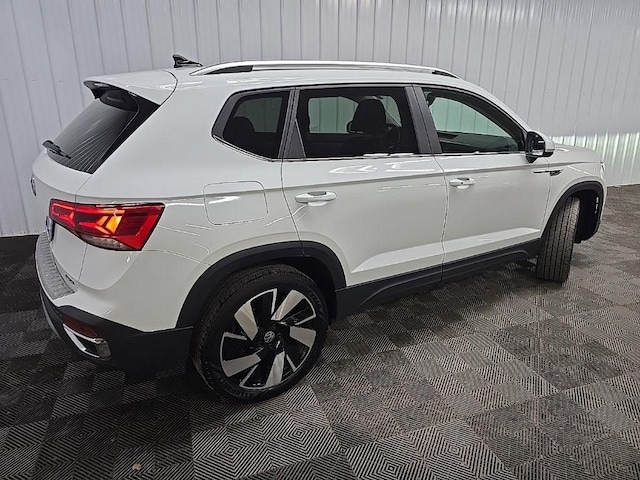 2023 Volkswagen Taos