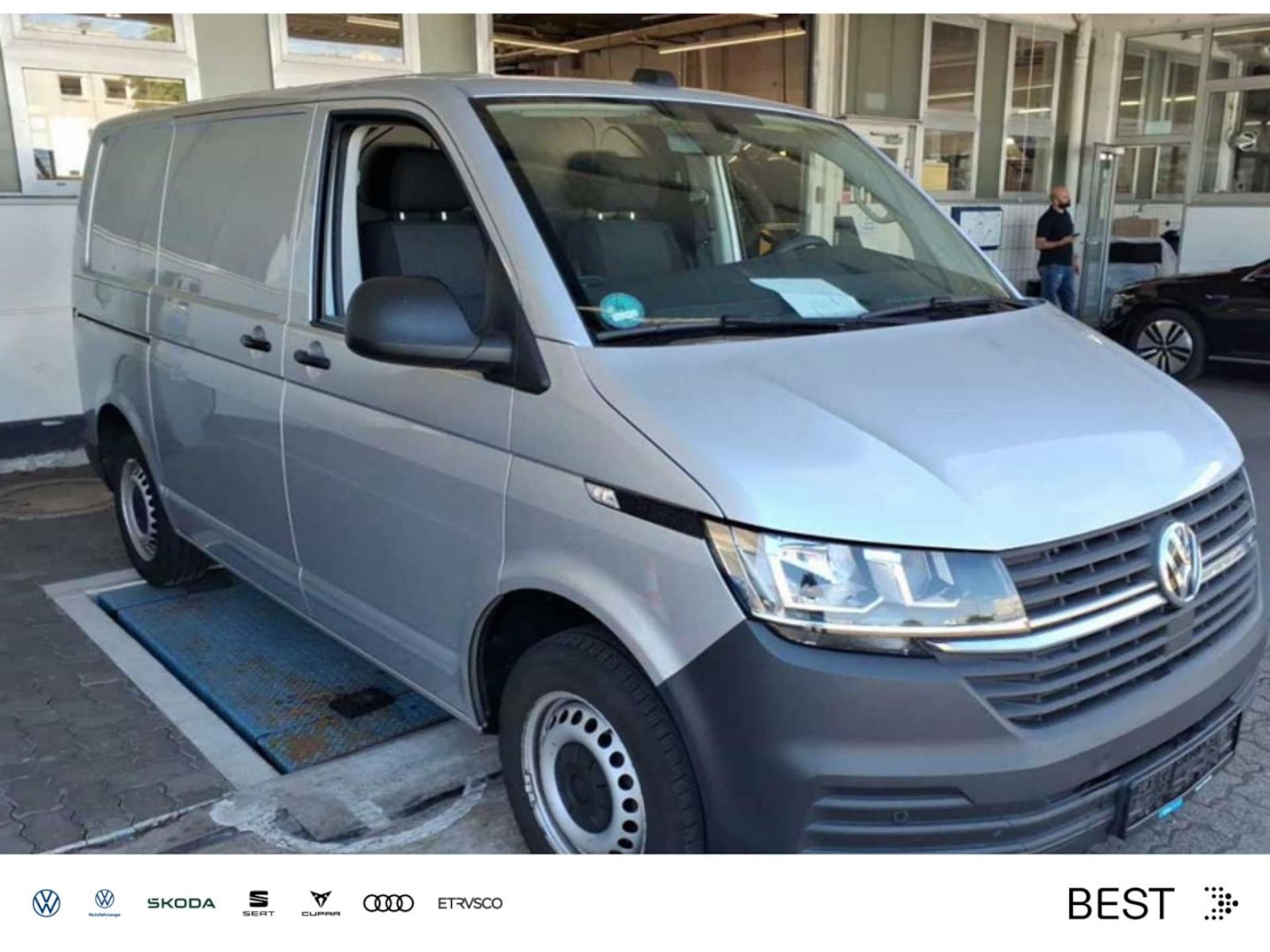 Volkswagen T6.1 Transporter Kasten kurzer Radstand