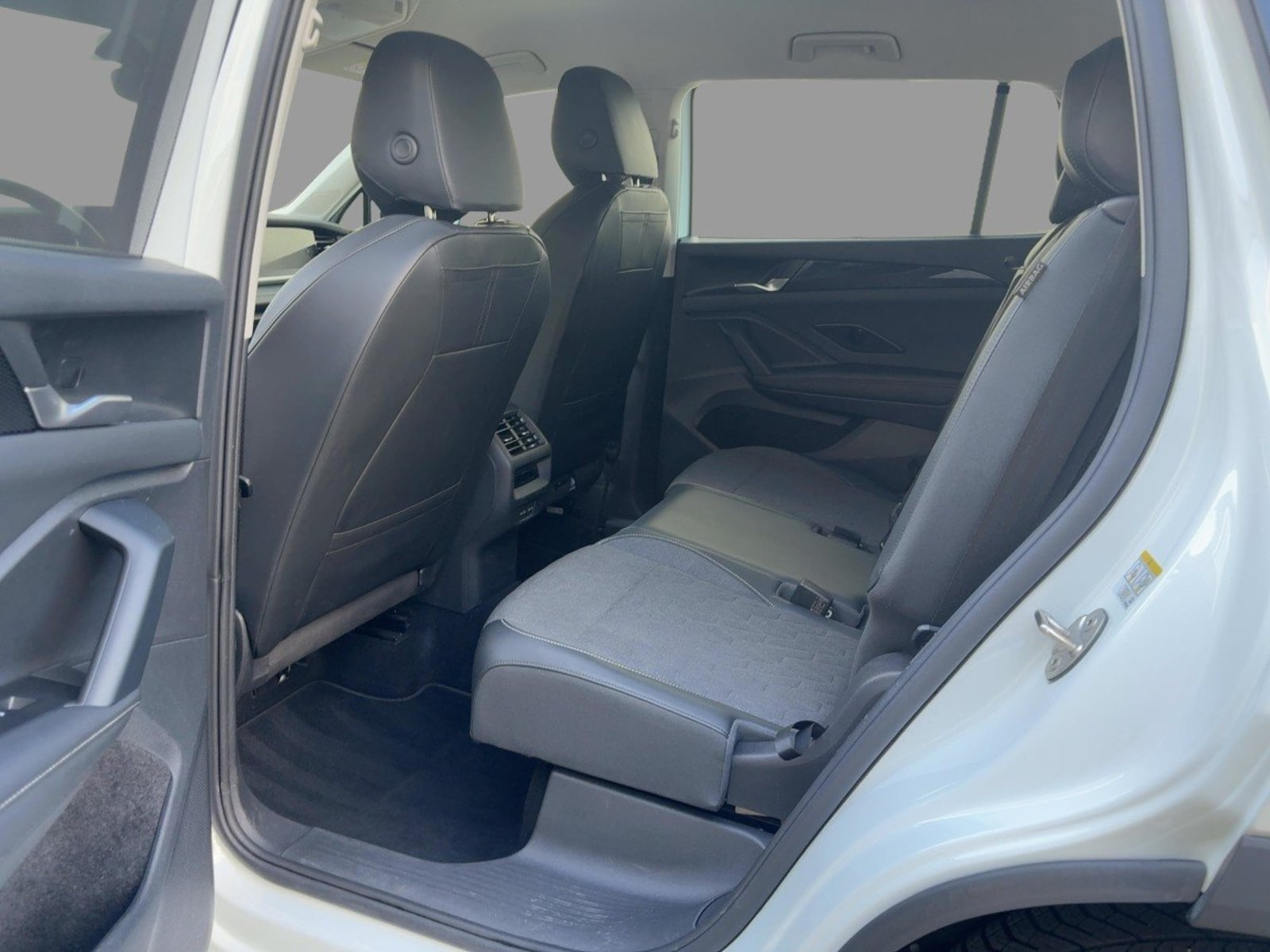 Volkswagen Tayron – Bild 9