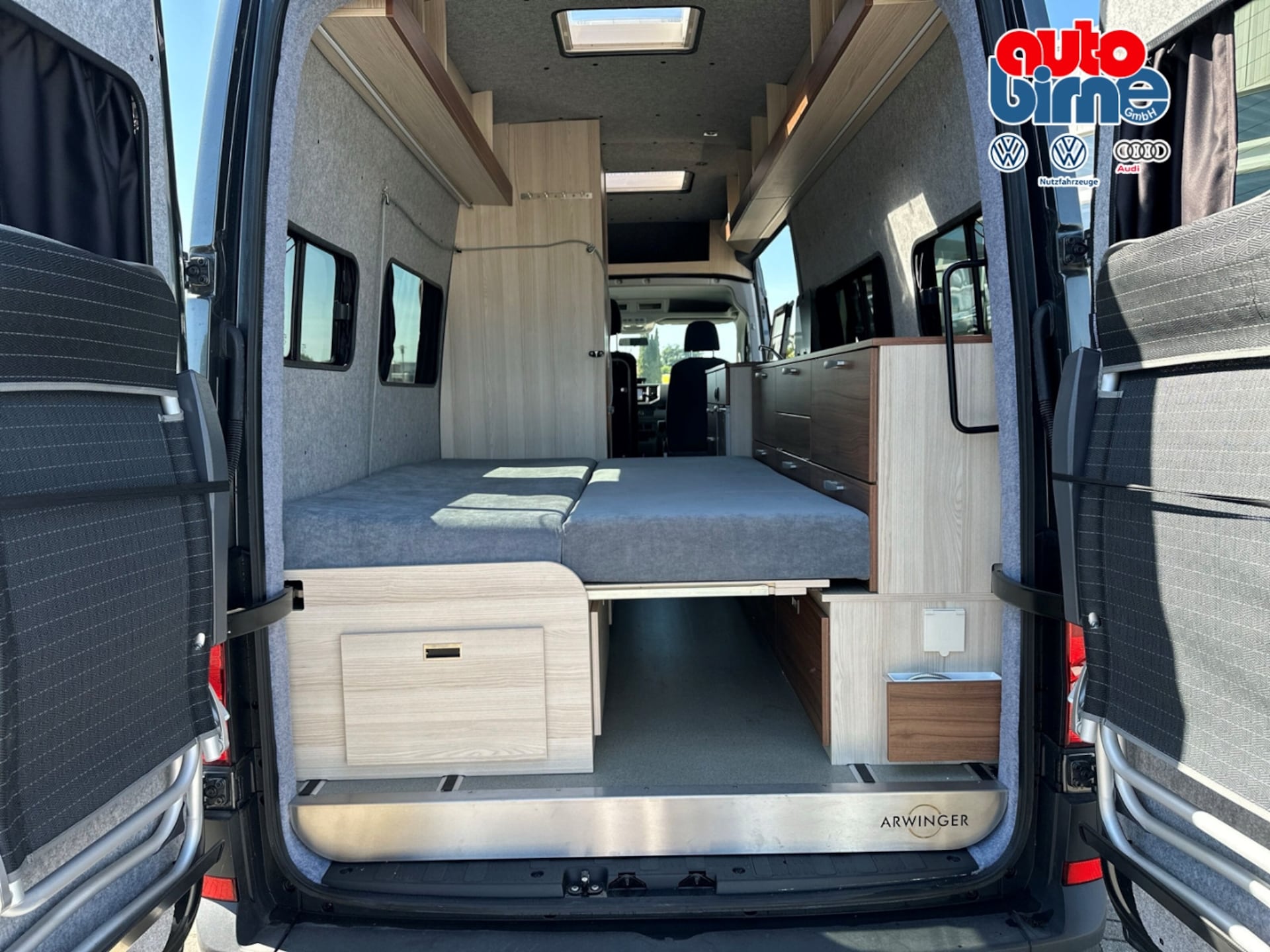 Volkswagen Crafter Kasten langer Radstand