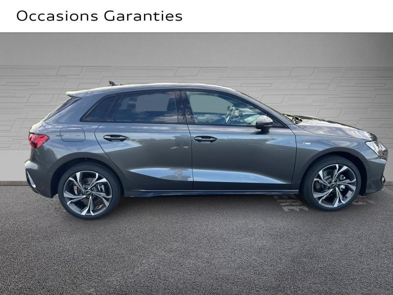 Image about Audi A3 Sportback TFSI e S line TFSI e 204 ch S tronic