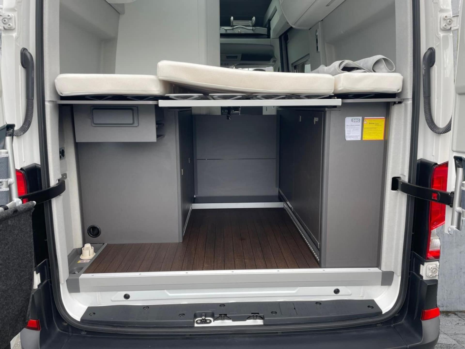 Volkswagen Grand California 600