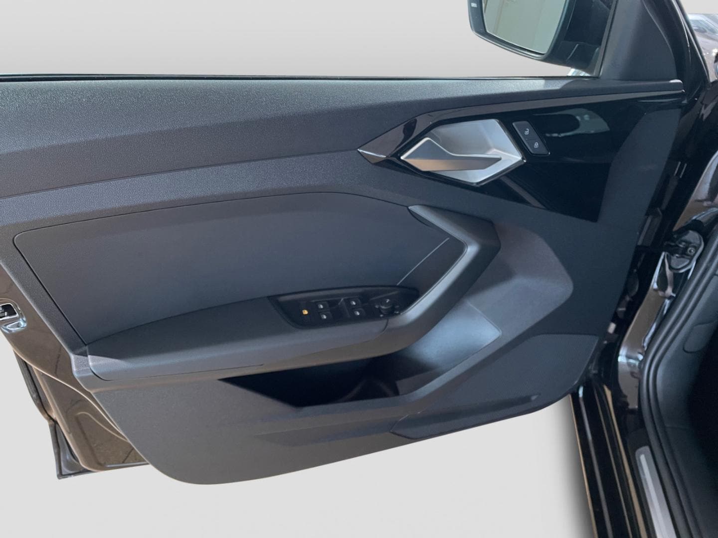 Bild über Audi A1 Sportback advanced 30 TFSI Schaltgetriebe - für weitere Informationen kontaktieren Sie den Audi Partner