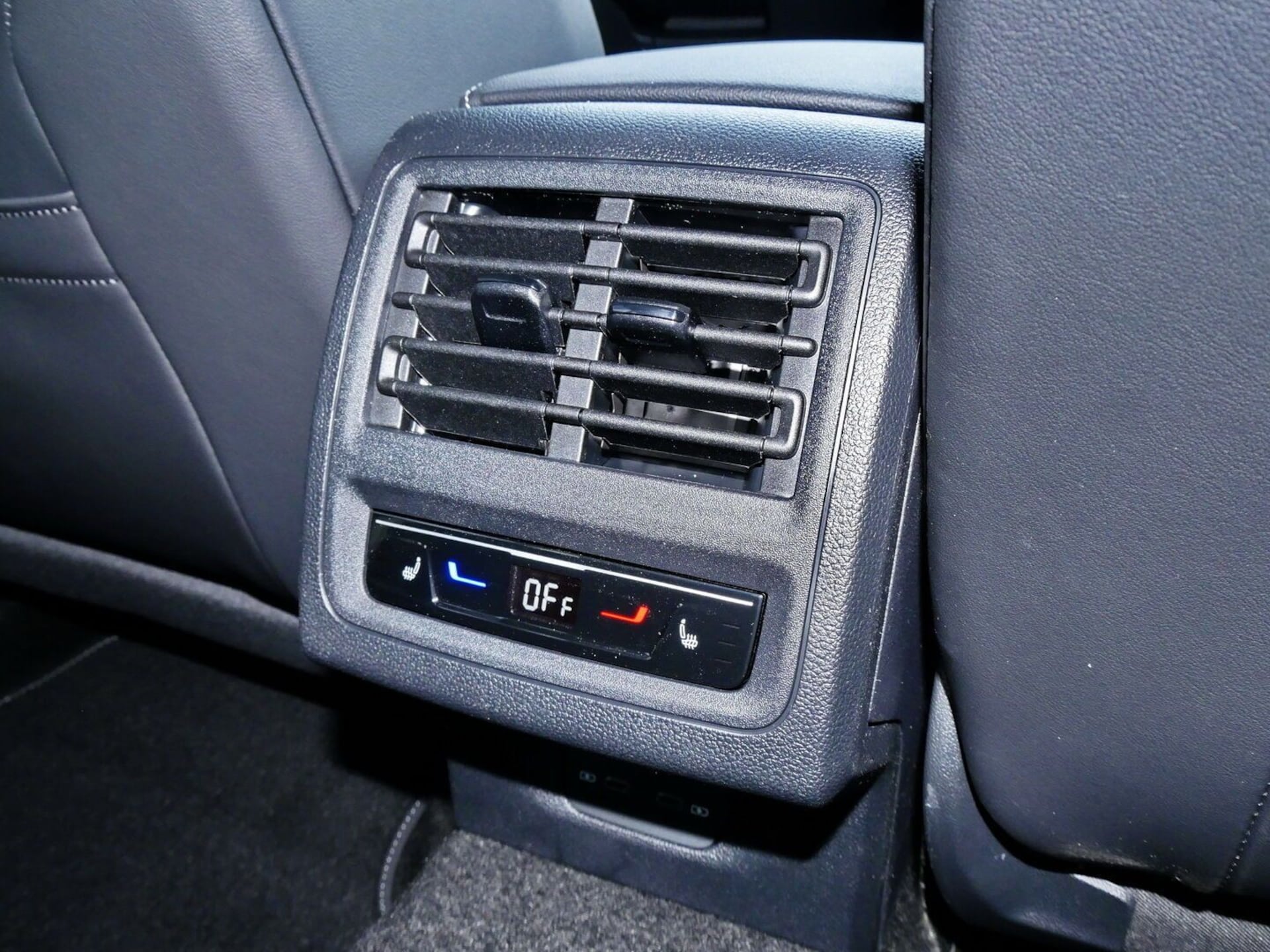 Volkswagen Golf Variant R-Line