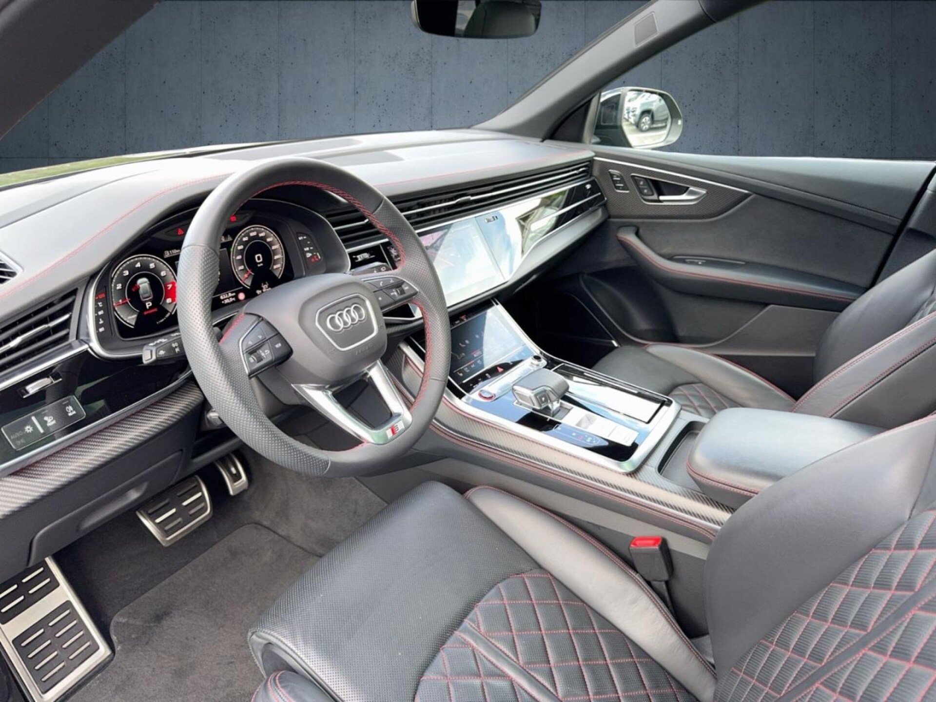 Audi SQ8 SUV