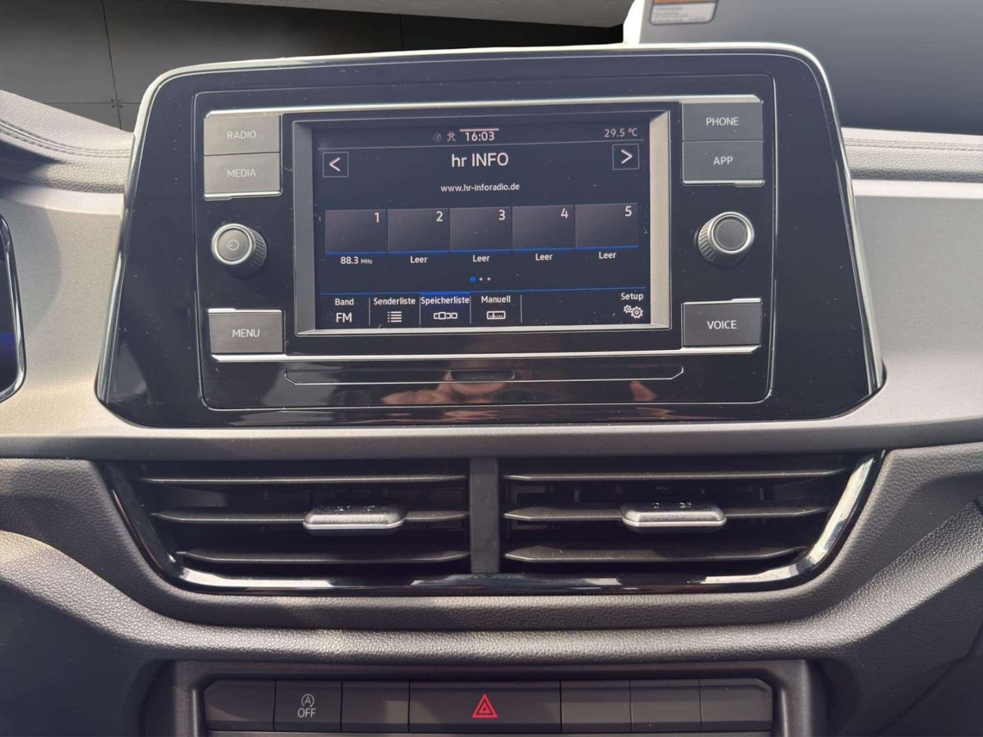 Volkswagen T-Roc Basis-Modell