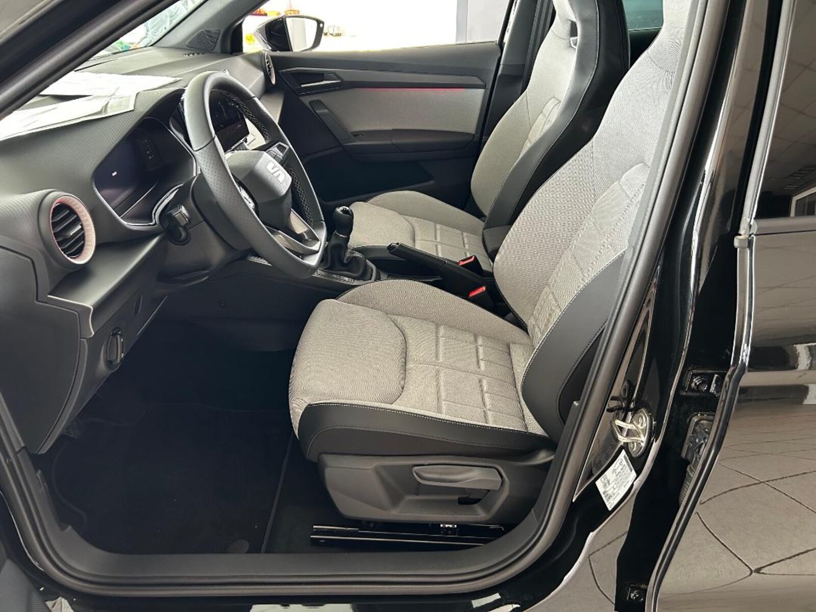 SEAT Arona – Bild 7