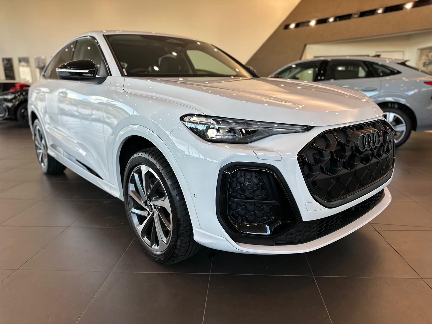 Image about Audi Q5 Sportback TFSI 150 kW
