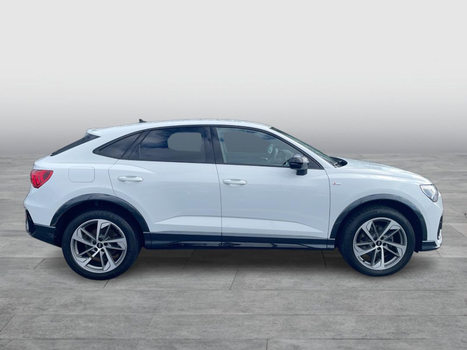 Audi Q3 Sportback S line
