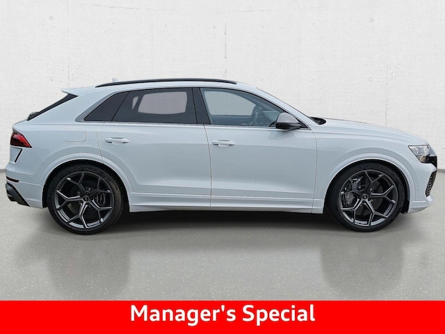 2026 Audi RS Q8 SUV performance
