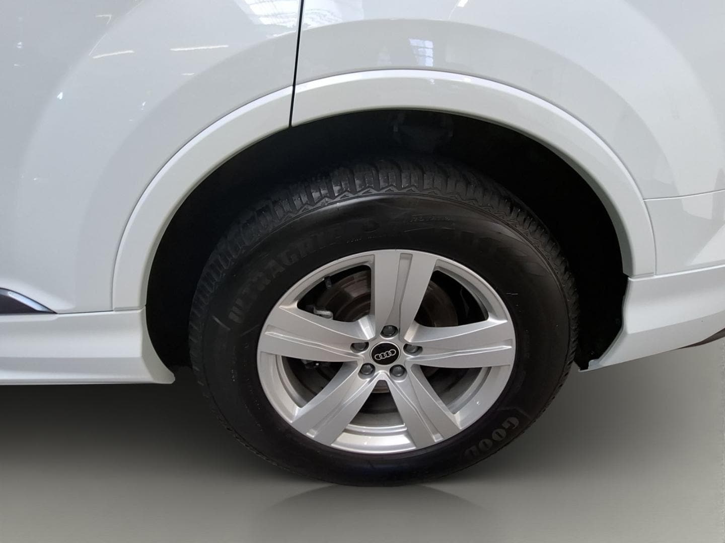 Bild über Audi Q7 SUV TDI quattro 170 kW tiptronic - für weitere Informationen kontaktieren Sie den Audi Partner