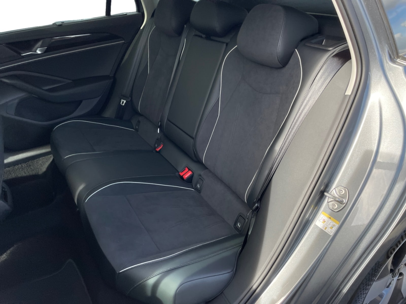 Volkswagen Passat – Bild 15