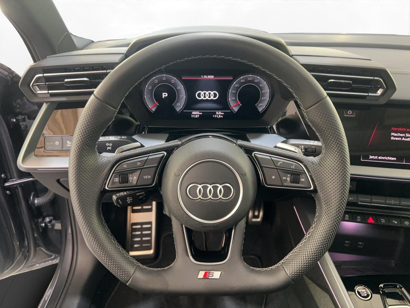 Bild über Audi A3 Sportback TFSI quattro S tronic - für weitere Informationen kontaktieren Sie den Audi Partner